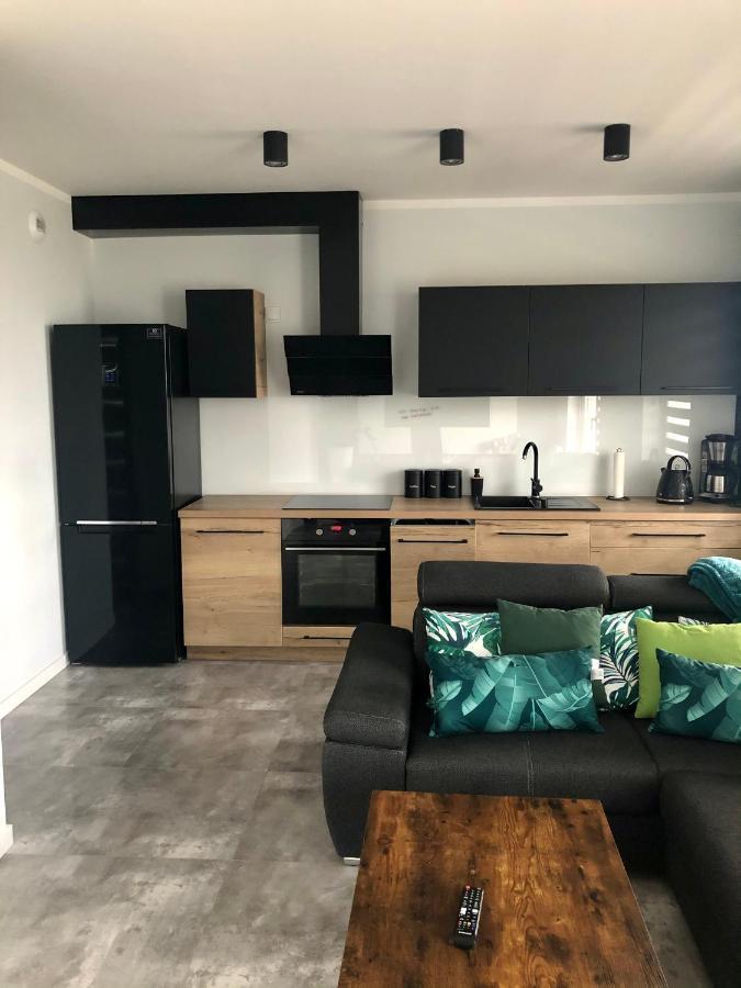 Apartament Happiness เยเลเนียกูรา ภายนอก รูปภาพ